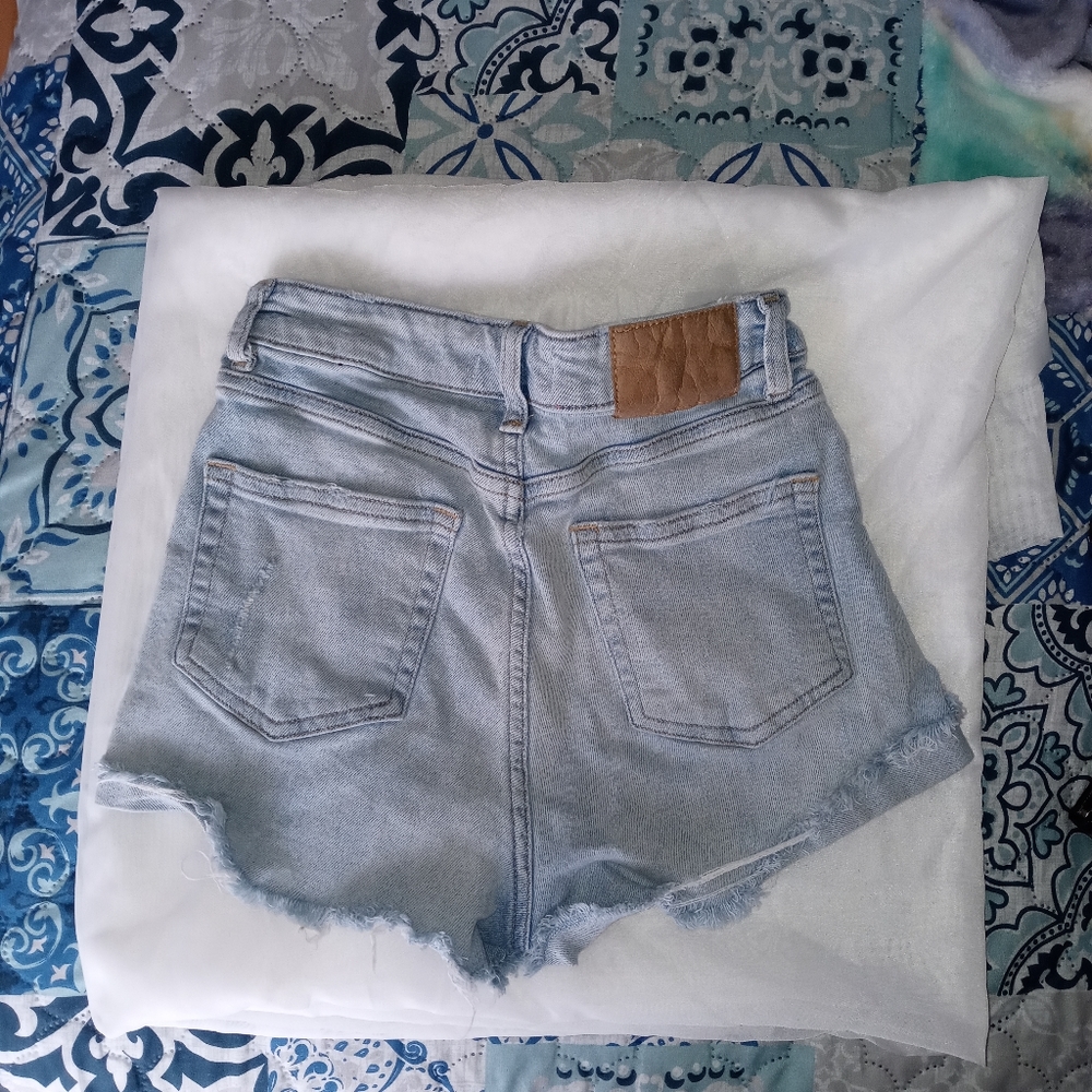 Shorts - Picture 2 of 2